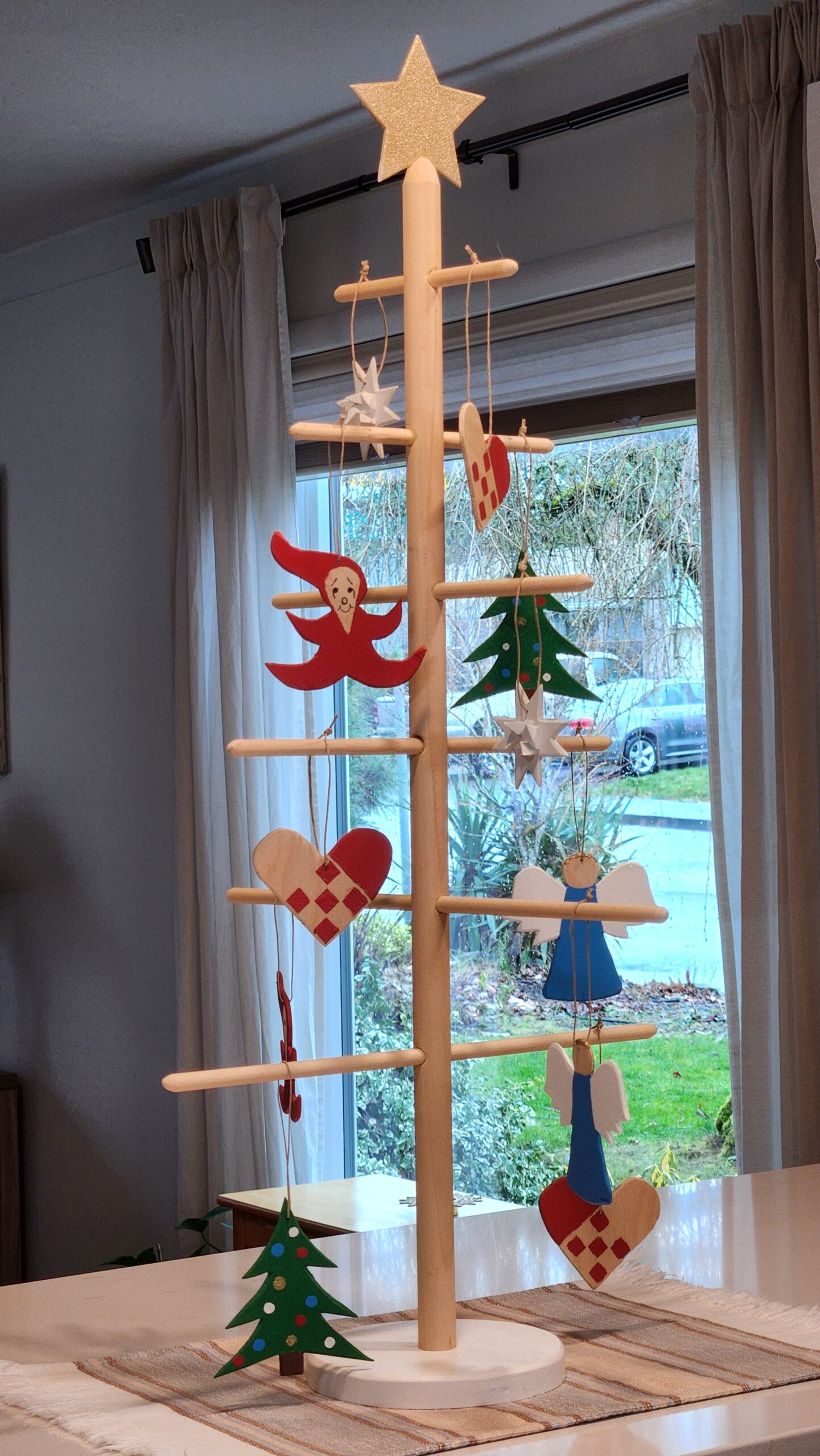 Table Top Dowel Tree with Golden Star Topper